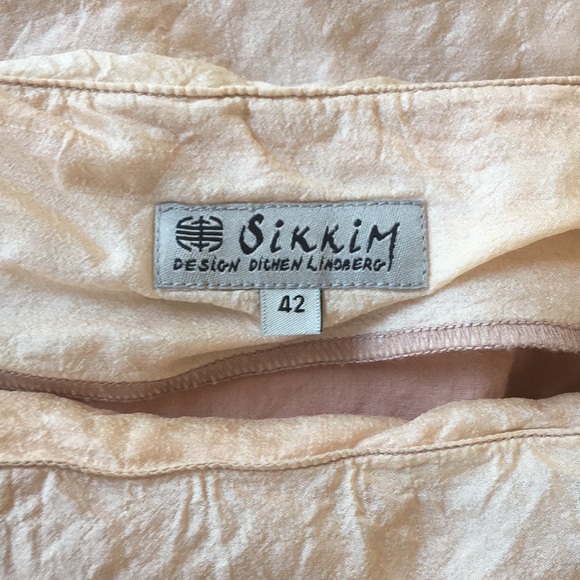 Sikkim silk tiered maxi skirt European size 42 (US 8-10) in pastel salmon - Picture 3 of 7